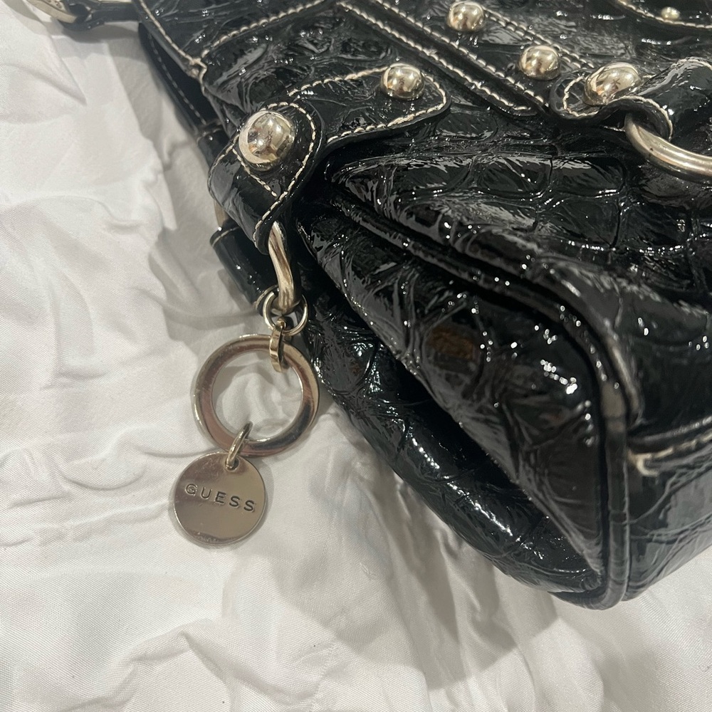 Guess Black Patent Croc-Embossed Satchel with Studded Hardware Y2K Beauty EUC - Picture 5 of 7